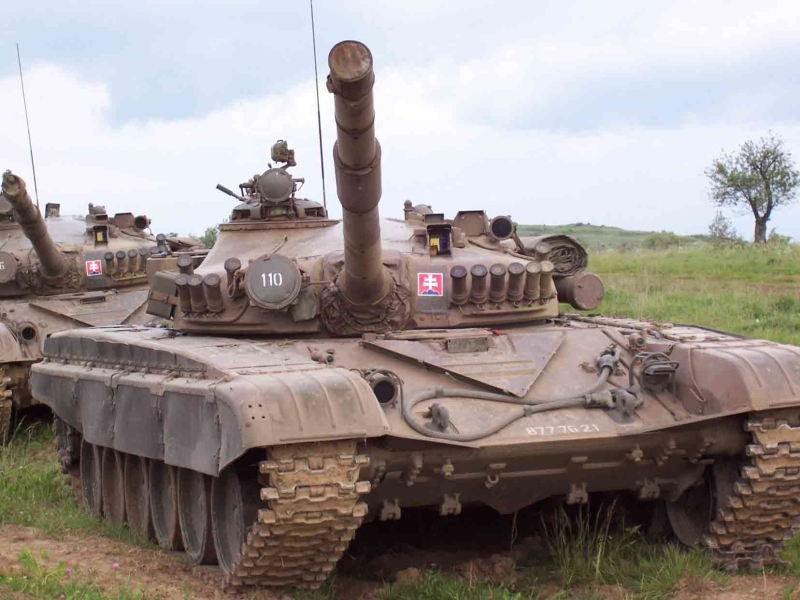 Rivelare le capacità dei veicoli blindati: una recensione del carro armato T-72M1 In prima linea: un'illustrazione del leggendario carro armato T-72M1