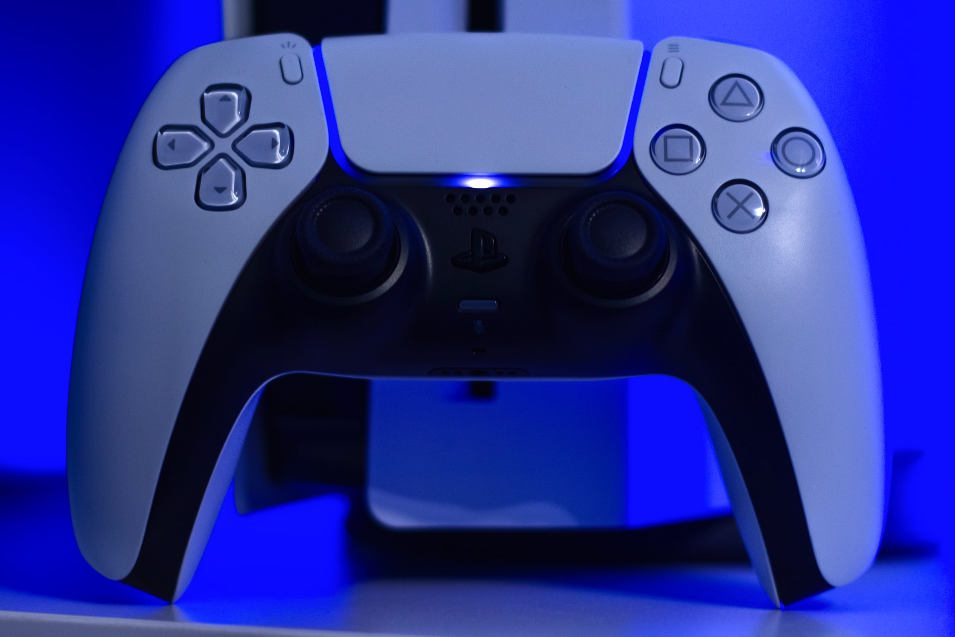 Gli hacker hanno fatto il primo passo per violare la Sony PlayStation 5 Gli hacker hanno fatto il primo passo per violare la Sony PlayStation 5