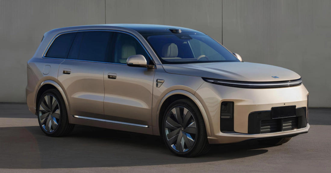 La nuova Li Auto L9 Livis riceve una batteria da 72,7 kWh e un'autonomia fino a 340 km in modalità elettrica