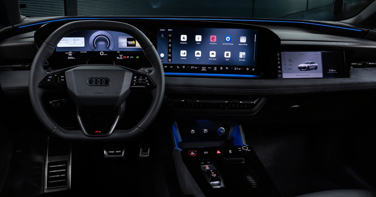 Audi integra le app EasyPark e ryd per parcheggio, ricarica e rifornimento