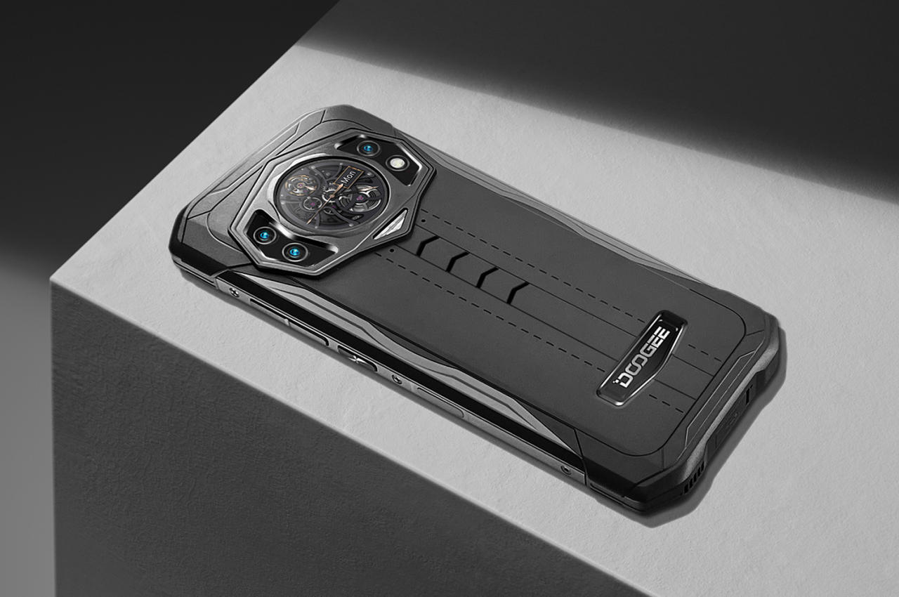 Doogee S98 sembra e suona più come un gadget di un agente segreto che come uno smartphone-15