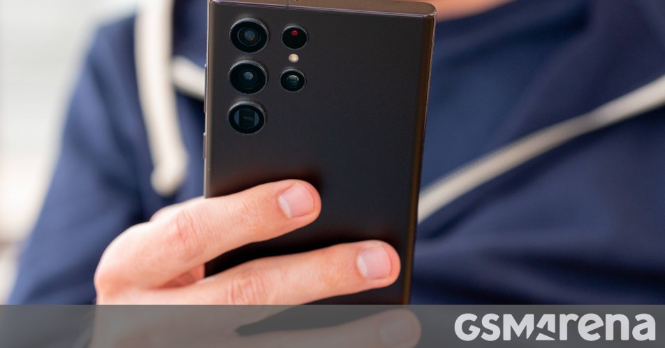 Samsung Keyboard ottiene appunti migliorati e correzione del testo Samsung Keyboard ottiene appunti migliorati e correzione del testo