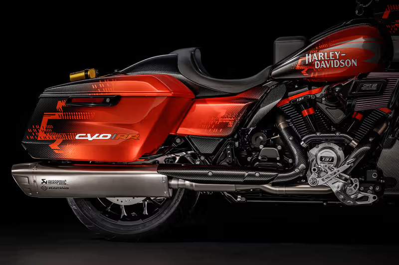 CVO Road Glide RR - vista laterale CVO Road Glide RR - vista laterale