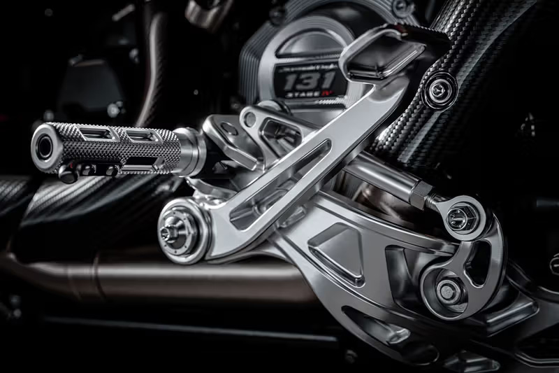 CVO Road Glide RR - con vista su strada CVO Road Glide RR - con vista su strada