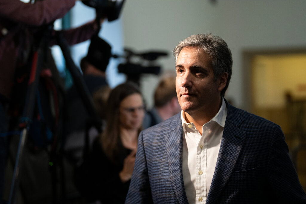 L'ex avvocato di Trump ha citato casi giudiziari falsi generati dall'intelligenza artificiale L'ex avvocato di Trump ha citato casi giudiziari falsi generati dall'intelligenza artificiale