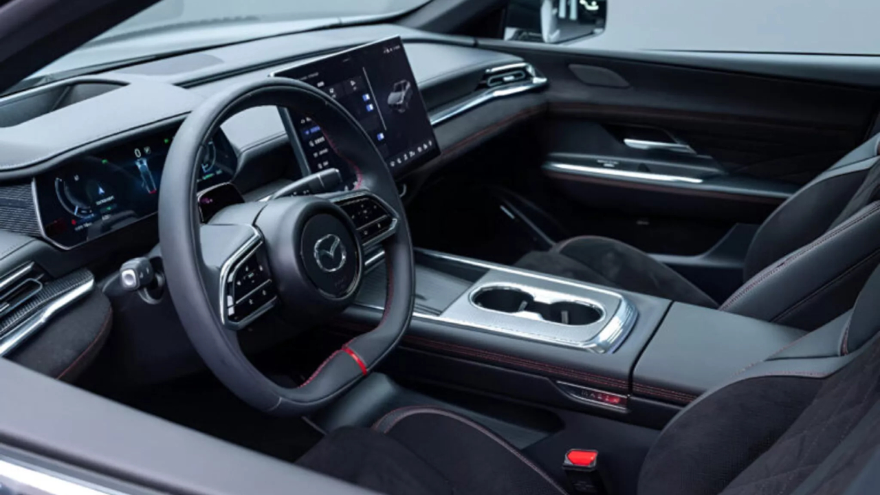 Interni Mazda EZ-6 Sports Edition