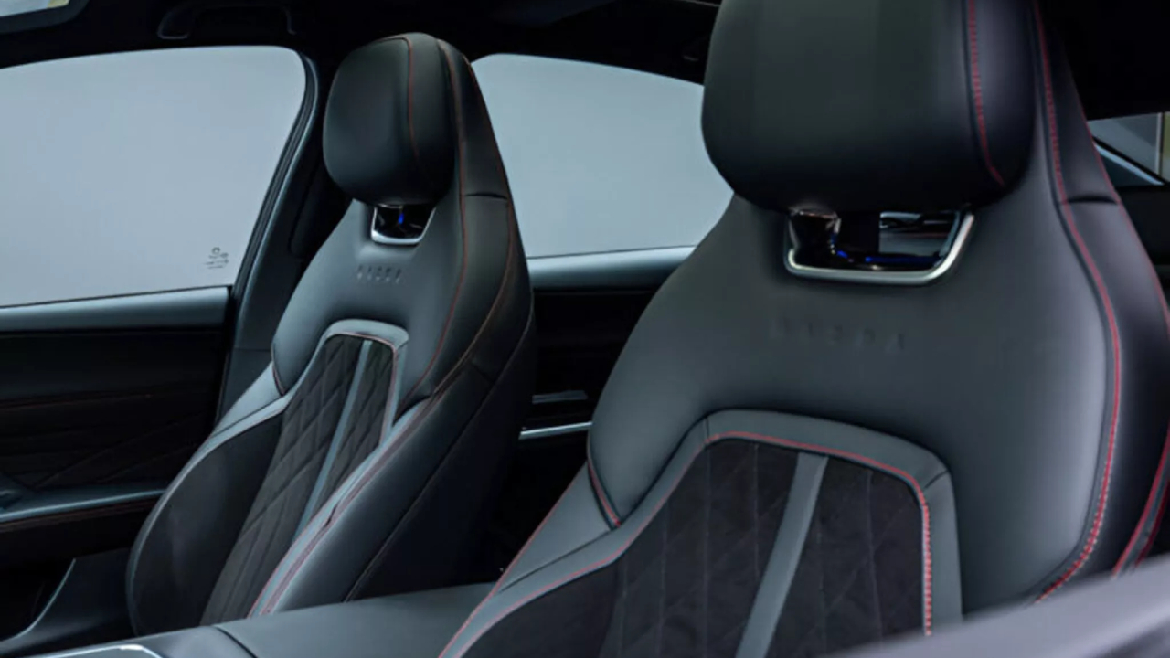 Dettagli di design Mazda EZ-6 Sports Edition