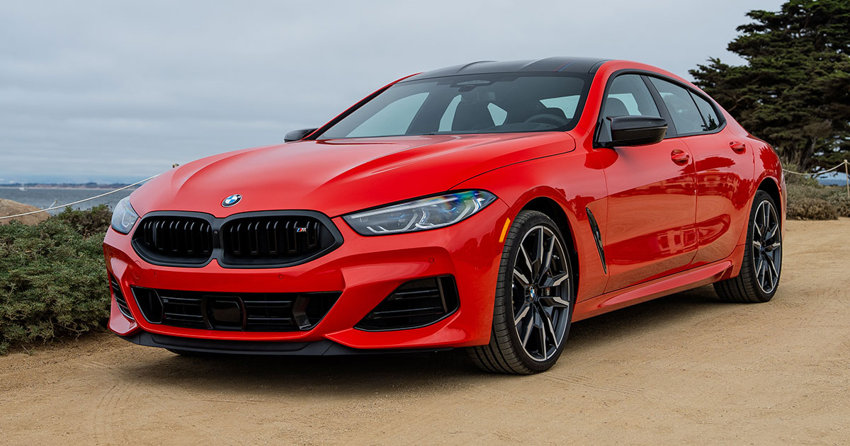 BMW M850i Edition M Heritage in rosso