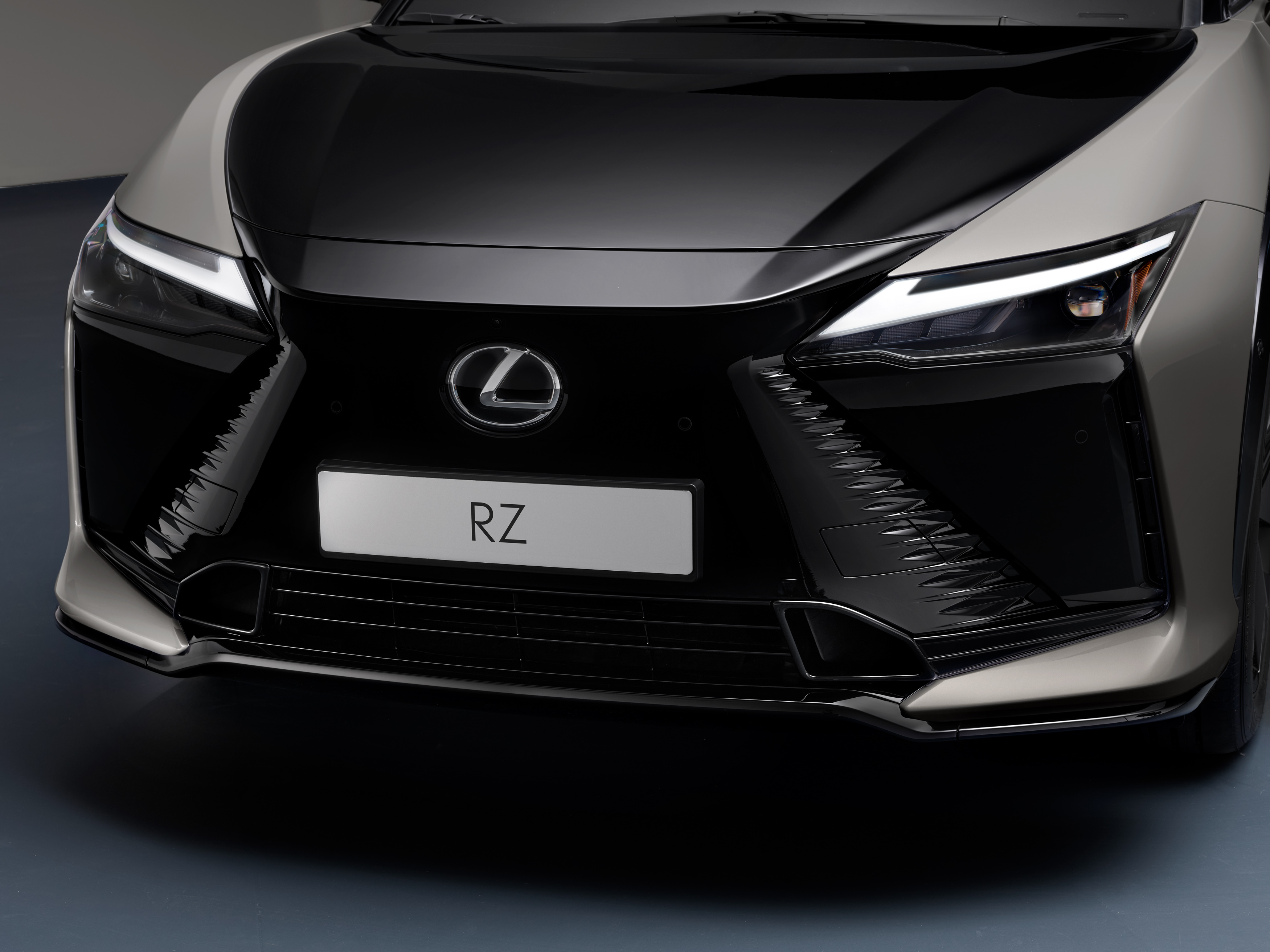La rinnovata Lexus RZ 2025 - Immagine 4
