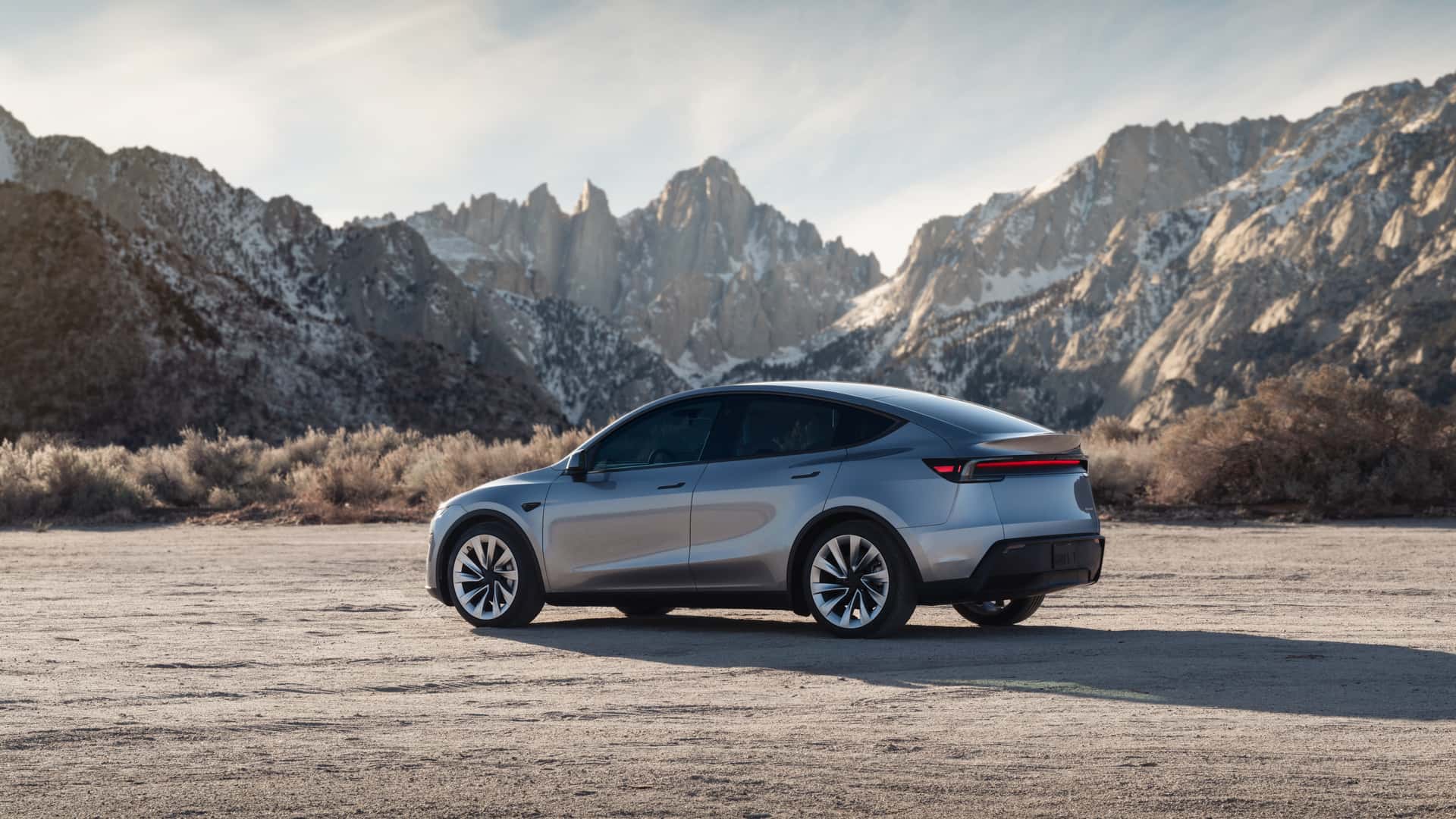 Il crossover Tesla Model Y Juniper aggiornato - vista 2
