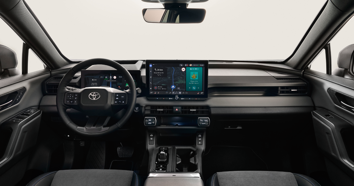 Interno della nuova Toyota RAV4 Interno della nuova Toyota RAV4