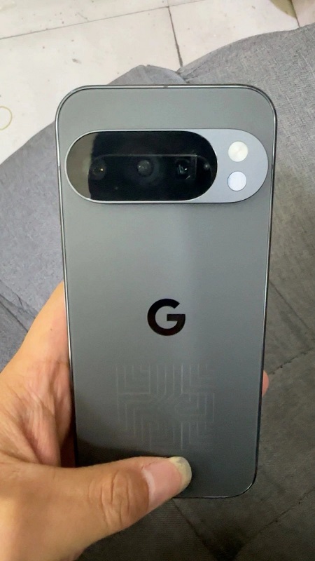 Design Google Pixel 10 Pro