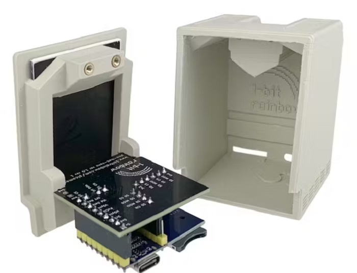 Mini-Macintosh con accessori USB