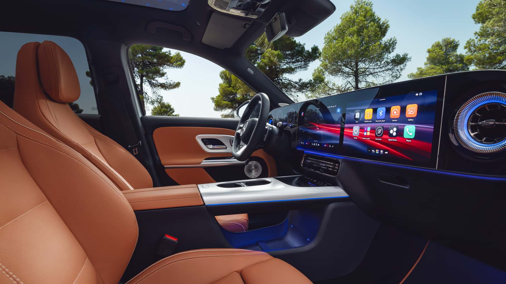 Vista diagonale della Mercedes-Benz GLB 2026 - 2