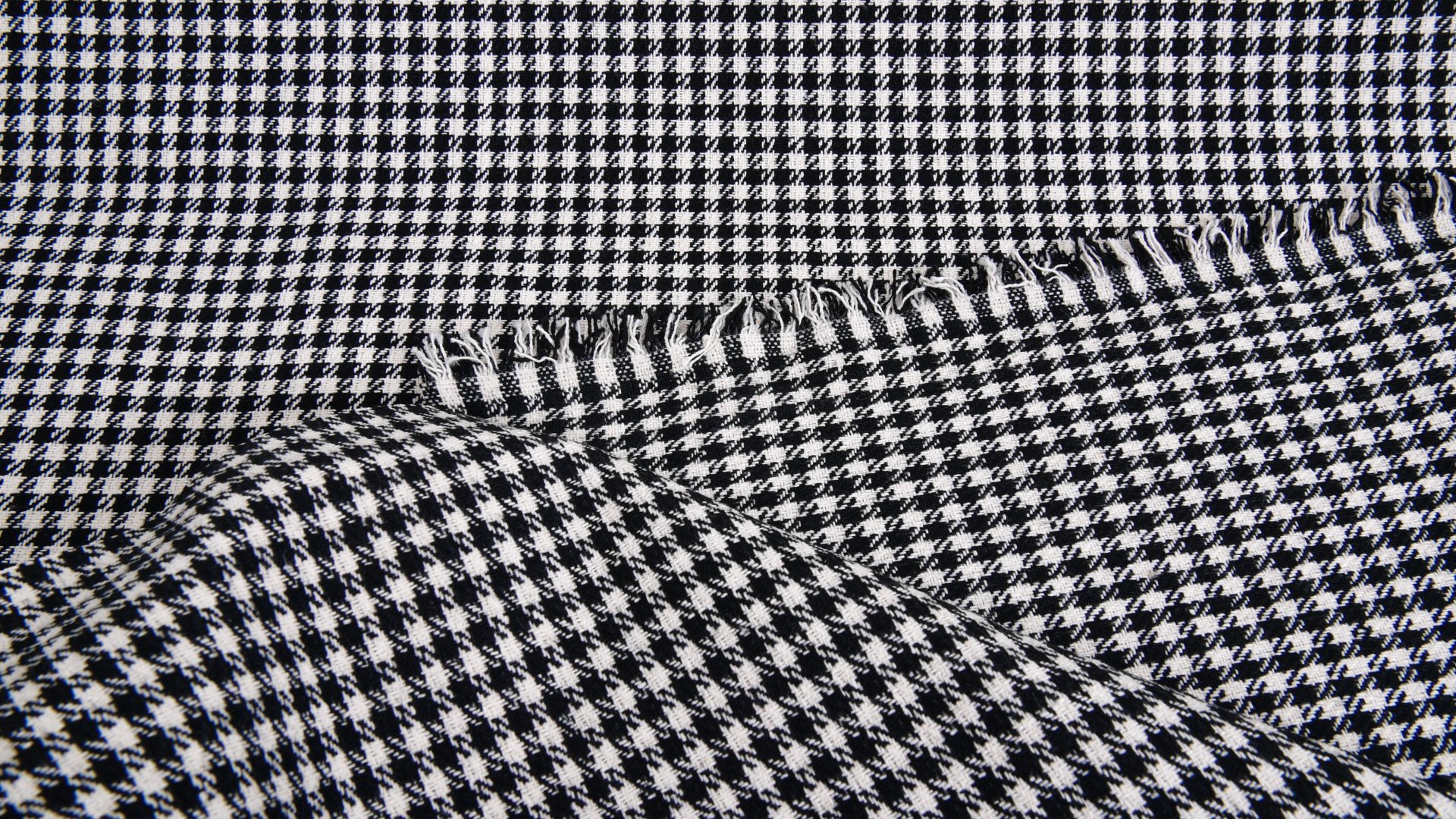 Disponibilità di tessuti tramite il negozio online Porsche