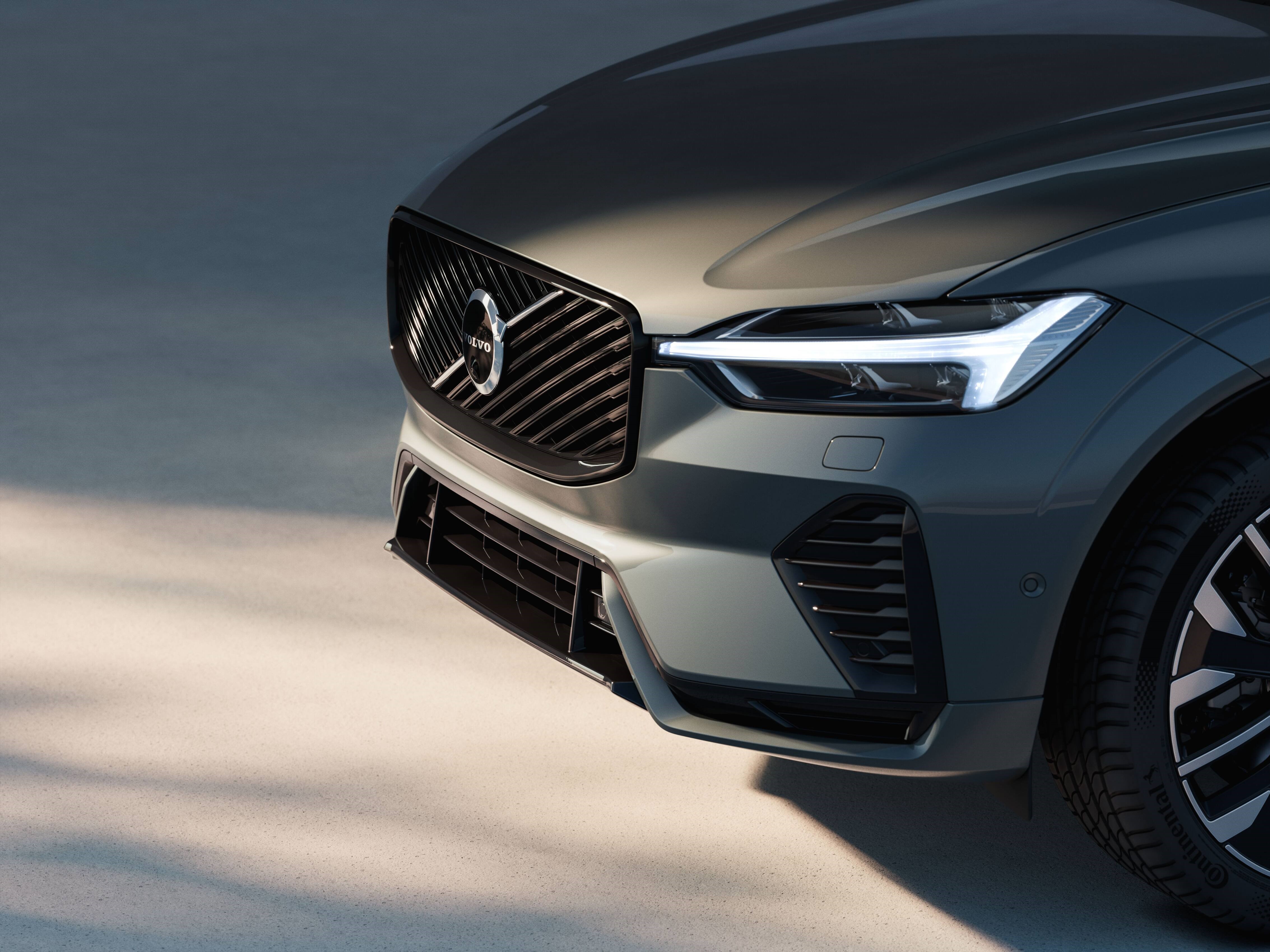 Gli esterni della Volvo XC60 aggiornata