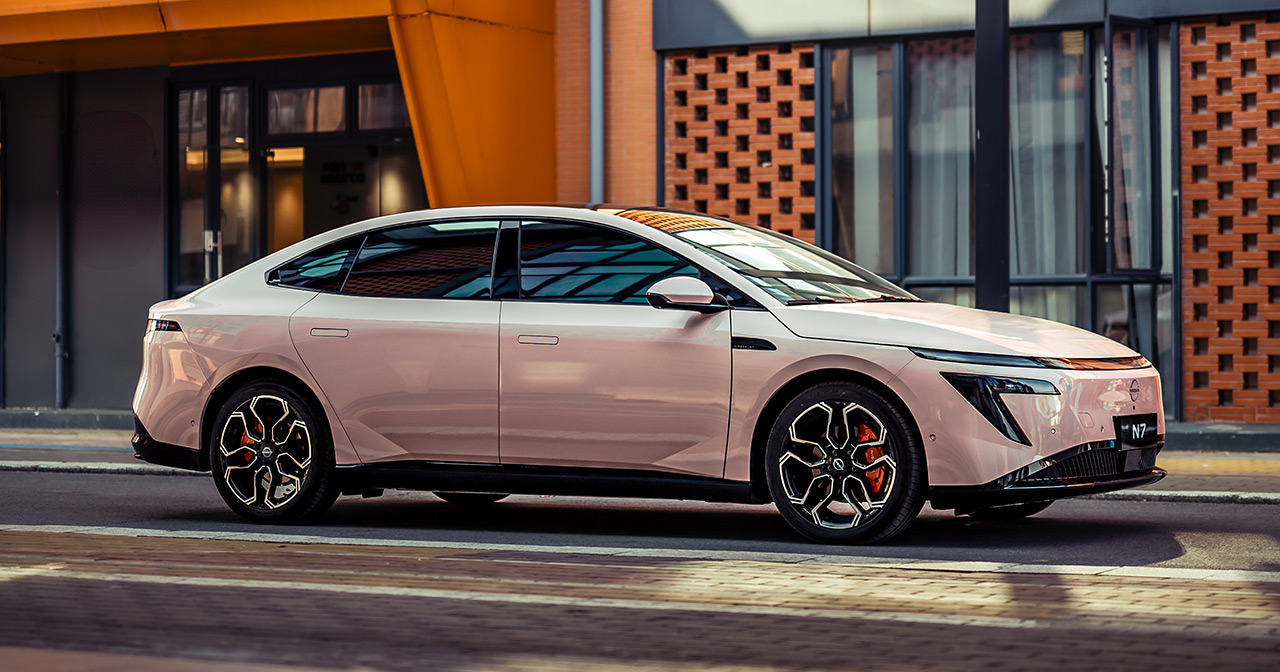 Interni Nissan N7