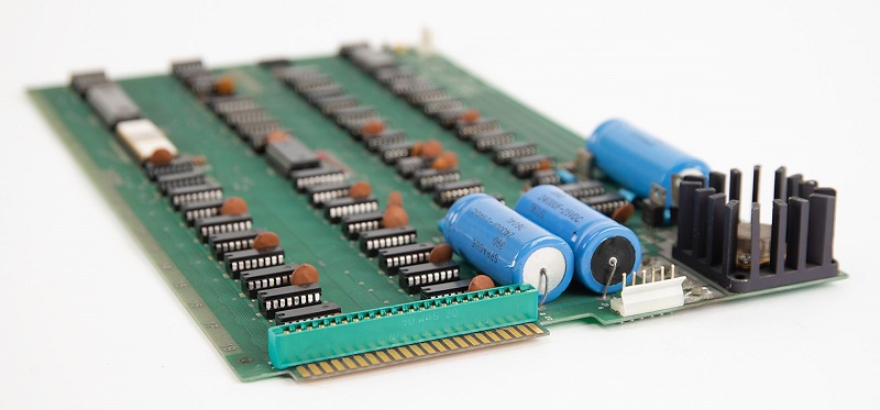 Computer retro Apple-1.