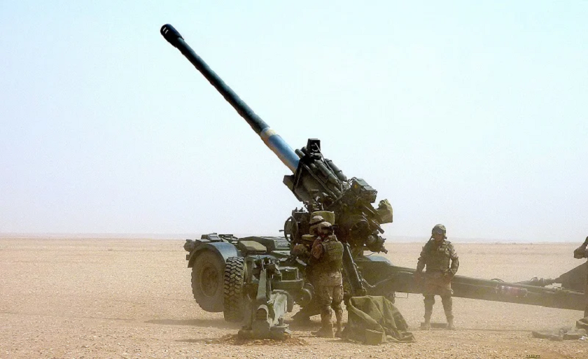 La Spagna aggiorna l'obice semovente M109 A5E da 155 mm con sistema di navigazione ibrido GPS La Spagna aggiorna l'obice semovente M109 A5E da 155 mm con sistema di navigazione ibrido GPS