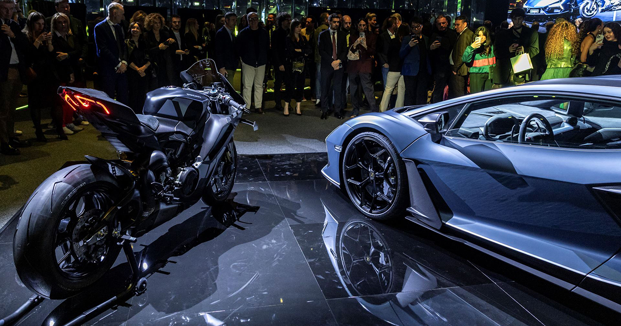 Un progetto congiunto tra Ducati e Lamborghini. Un progetto congiunto tra Ducati e Lamborghini.