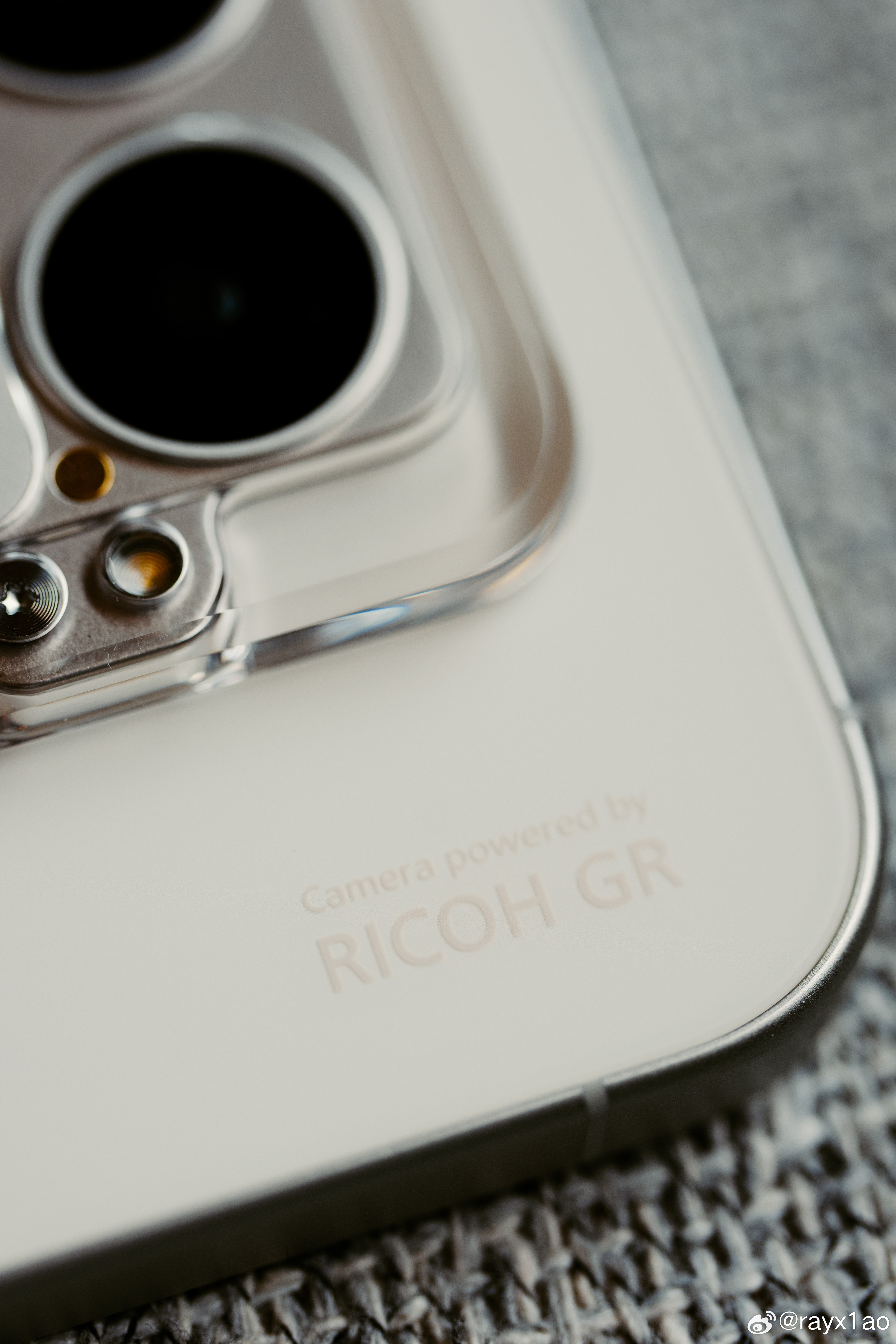 Design con materiali diversi