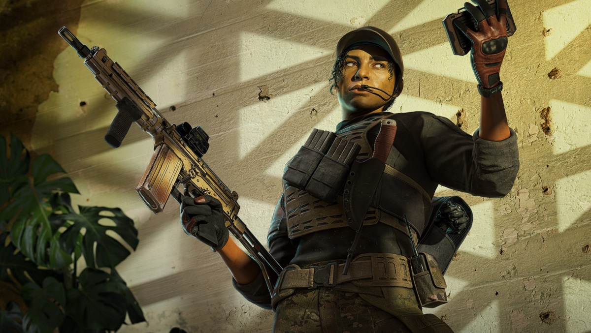 Ubisoft ha pubblicato il trailer dello sparatutto online Rainbow Six Siege per il nuovo agente Brava. Ubisoft ha pubblicato il trailer dello sparatutto online Rainbow Six Siege per il nuovo agente Brava.