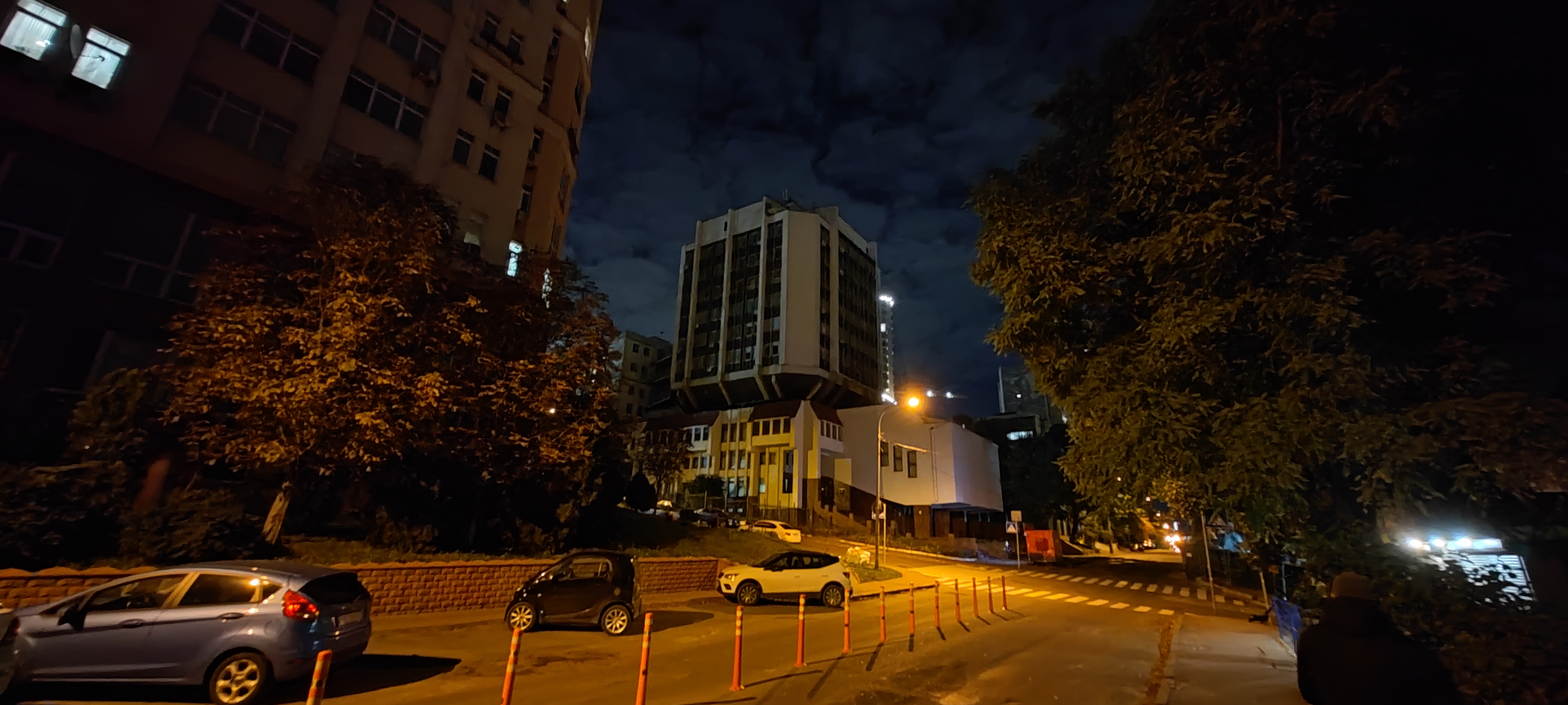Xiaomi MIX 4 con i miei occhi: una fotocamera frontale sotto lo schermo che davvero non si vede-80 Xiaomi MIX 4 con i miei occhi: una fotocamera frontale sotto lo schermo che davvero non si vede-80