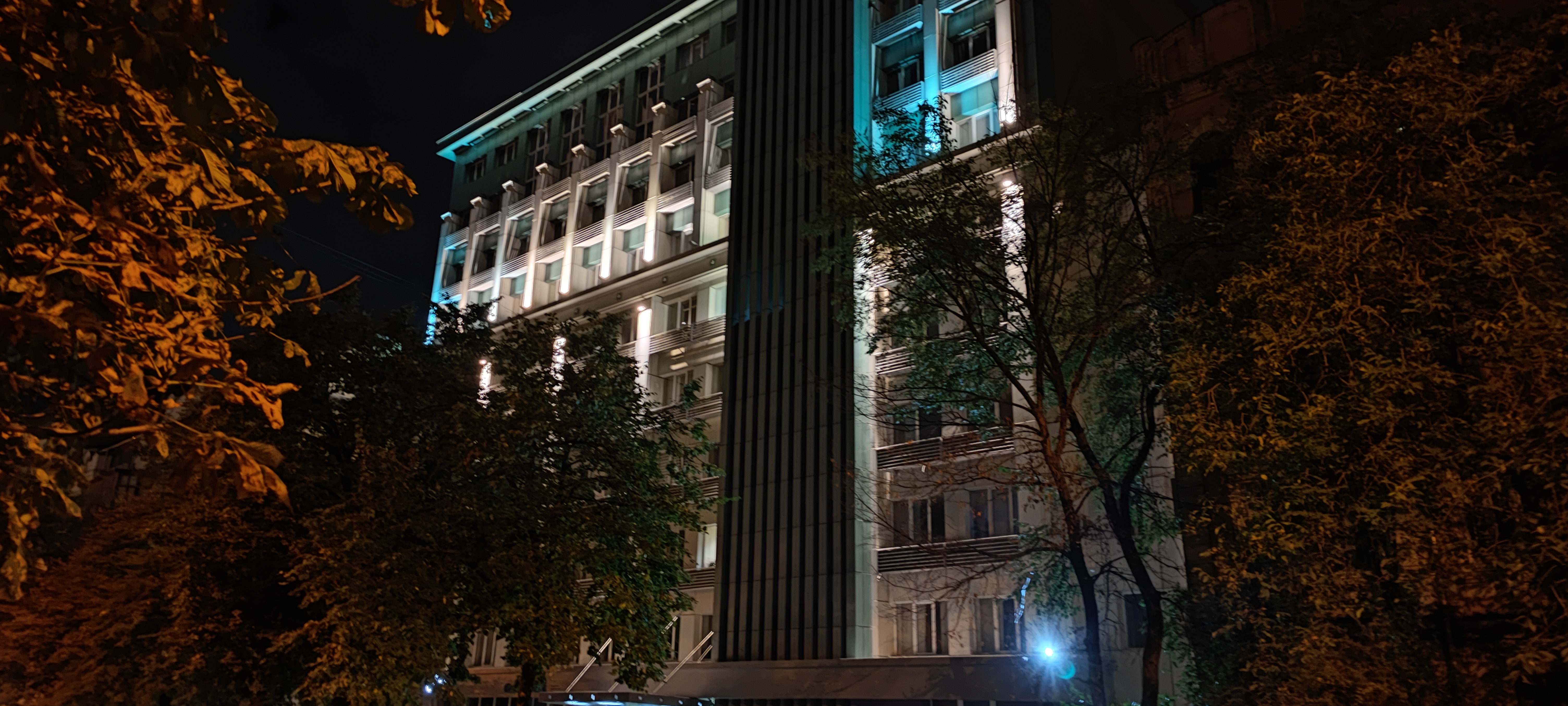 Xiaomi MIX 4 con i miei occhi: una fotocamera frontale sotto lo schermo che davvero non si vede-62 Xiaomi MIX 4 con i miei occhi: una fotocamera frontale sotto lo schermo che davvero non si vede-62