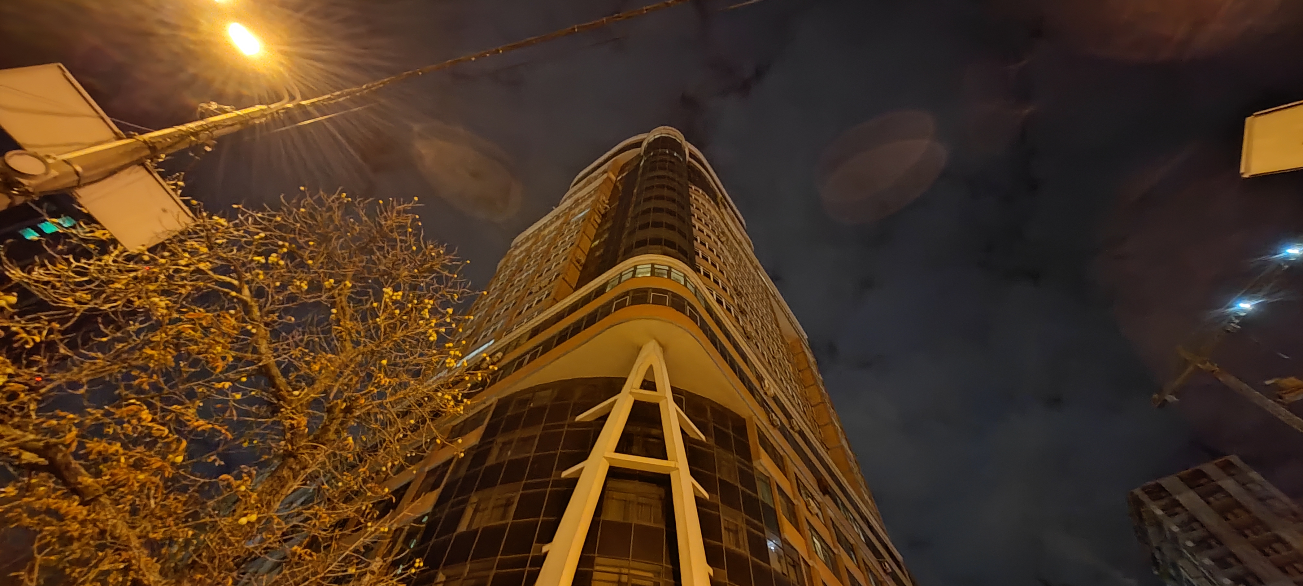Xiaomi MIX 4 con i miei occhi: una fotocamera frontale sotto lo schermo che davvero non si vede-83 Xiaomi MIX 4 con i miei occhi: una fotocamera frontale sotto lo schermo che davvero non si vede-83