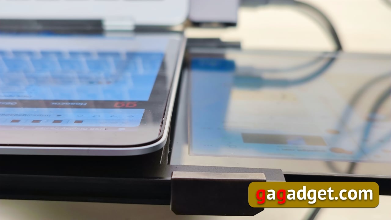 Come raddoppiare lo schermo del tuo laptop e rimanere mobile: la recensione del monitor trasformatore USB Mobile Pixels DUEX Plus-28