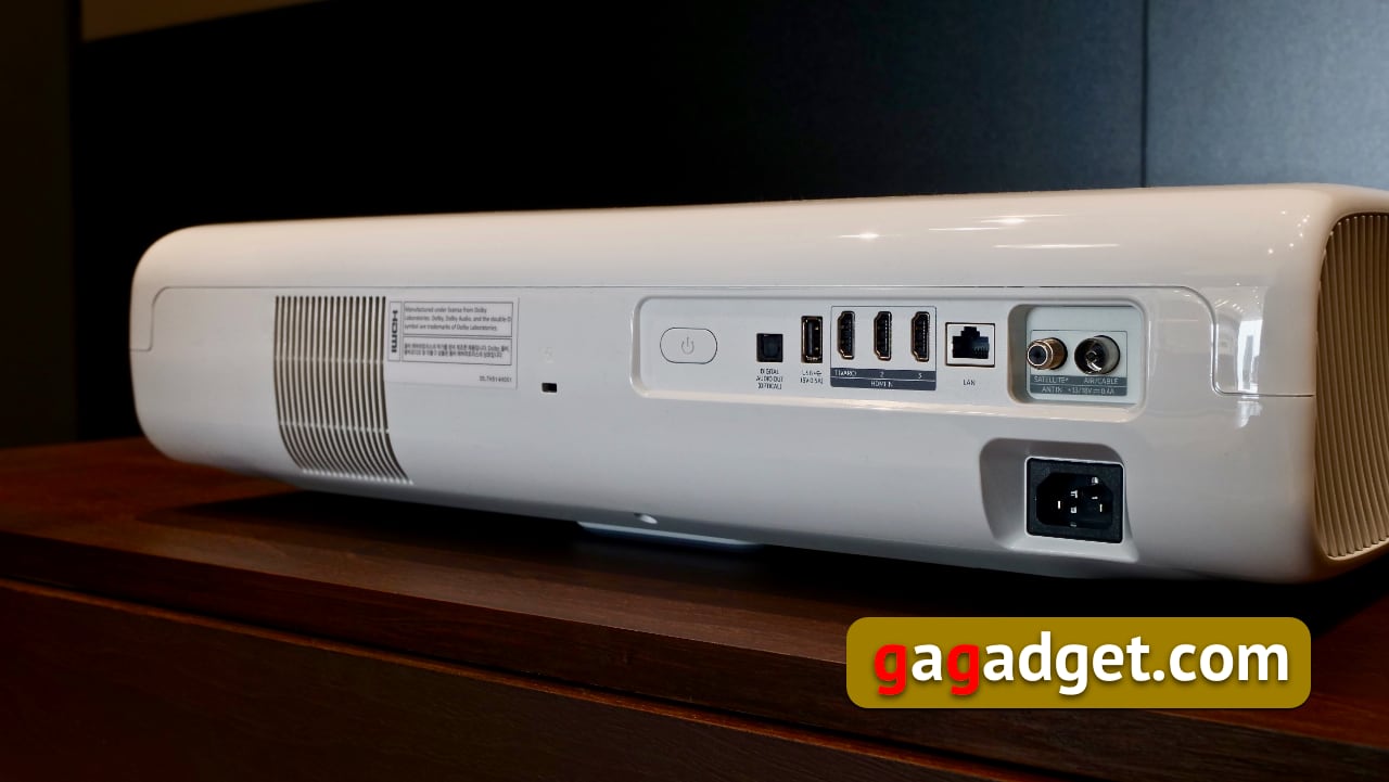 Panoramica del proiettore laser 4K Samsung The Premiere SP-LSP9T: una vera esperienza home theatre-18 Panoramica del proiettore laser 4K Samsung The Premiere SP-LSP9T: una vera esperienza home theatre-18