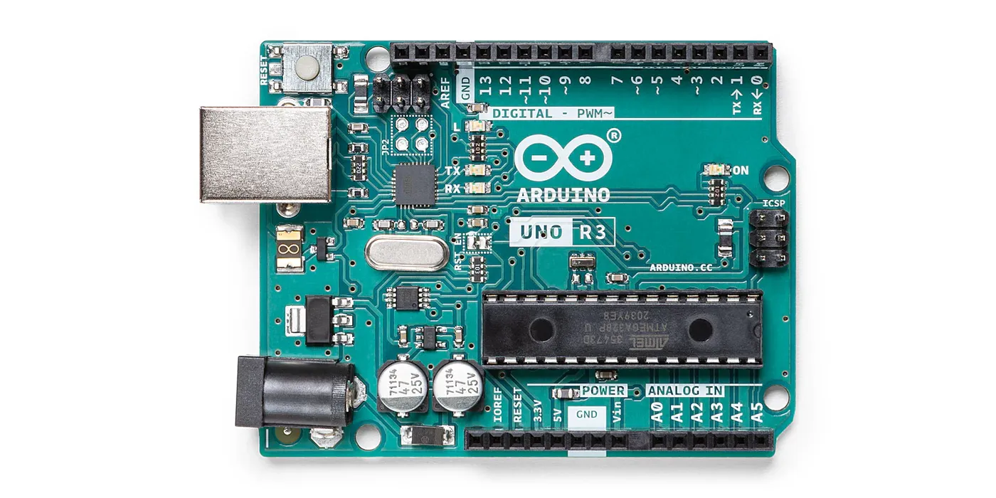 Frontal della scheda Arduino UNO Q