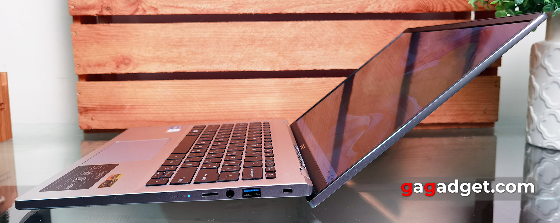 Огляд Acer Swift Go 14 SFG14-71 Огляд Acer Swift Go 14 SFG14-71