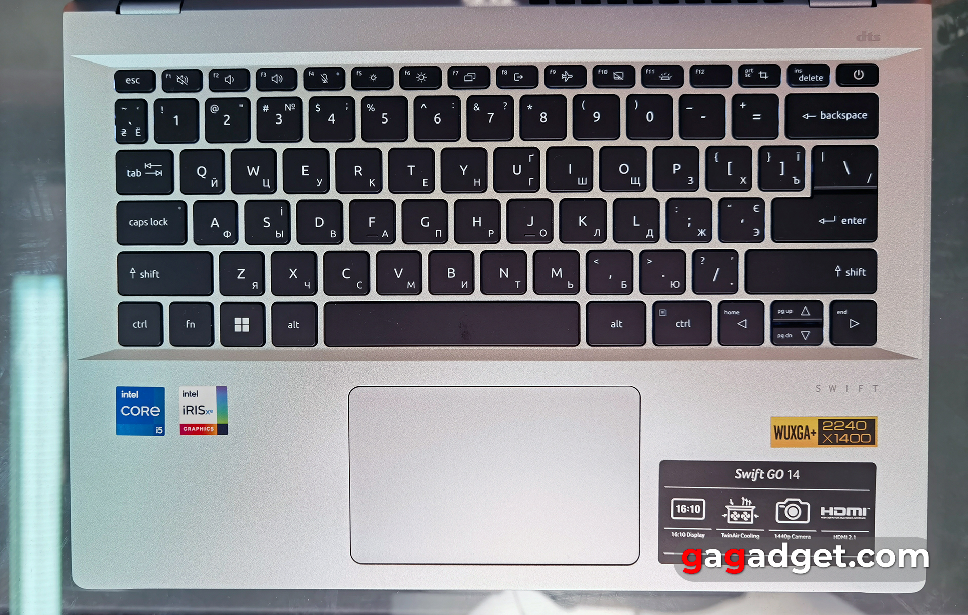 Огляд Acer Swift Go 14 SFG14-71 Огляд Acer Swift Go 14 SFG14-71