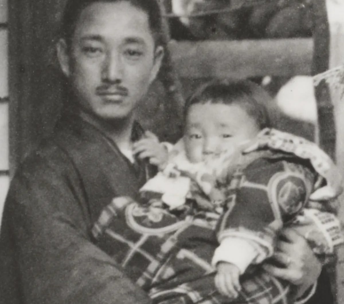 Akio Morita da bambino con il padre