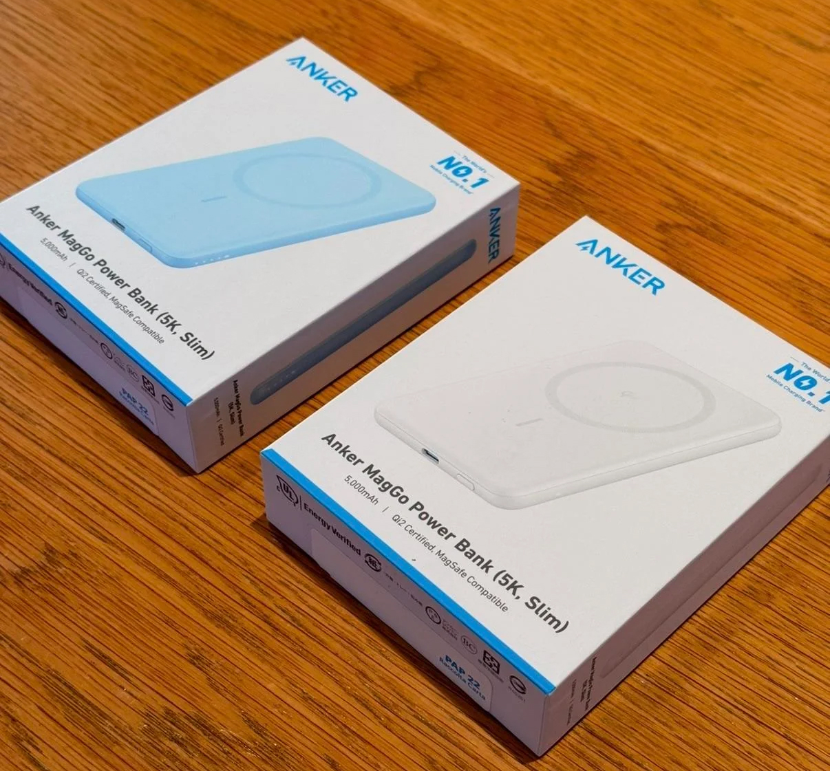 Colori della banca di alimentazione Anker MagGo Qi2 Slim 5K