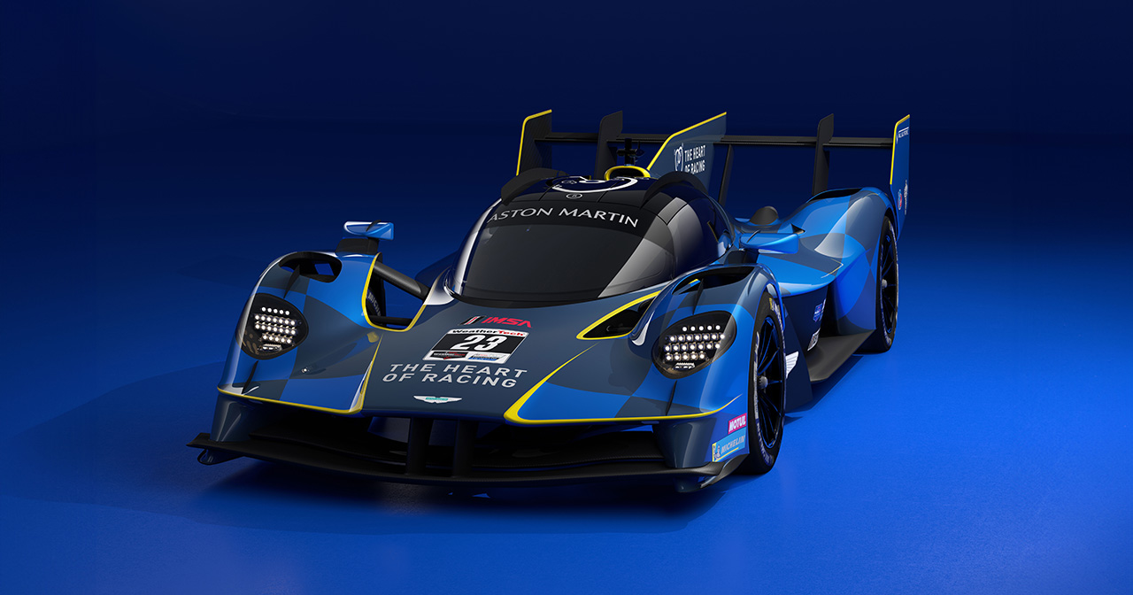 Aston Martin Valkyrie LMH sullo sfondo di un autodromo Aston Martin Valkyrie LMH sullo sfondo di un autodromo