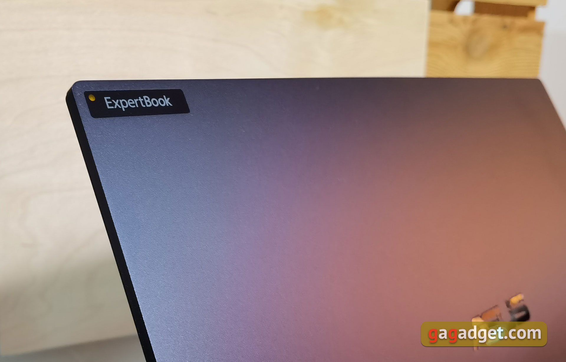 Recensione dell'ASUS ExpertBook B5: un portatile business affidabile con una durata della batteria impressionante-8