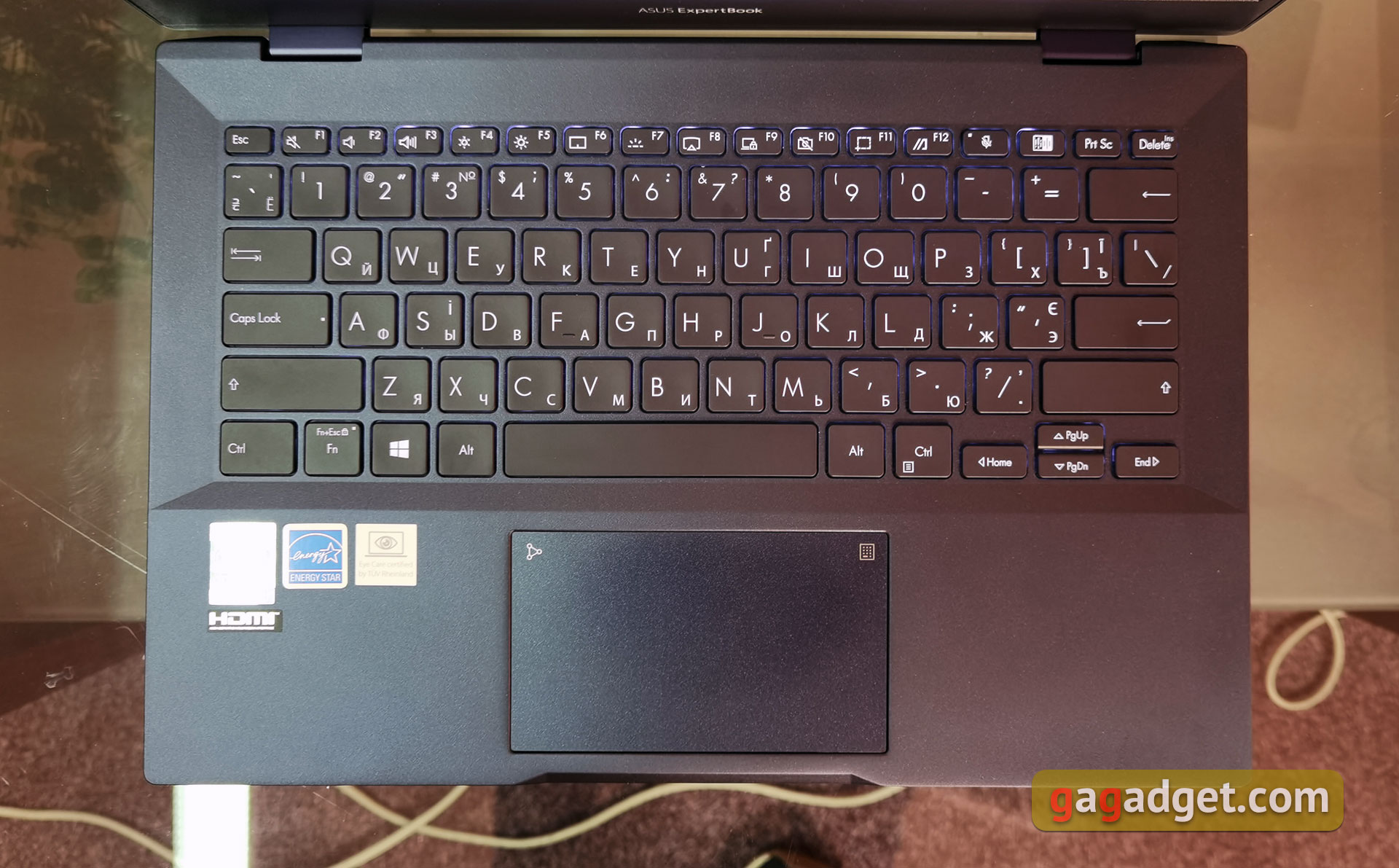 Recensione dell'ASUS ExpertBook B5: un portatile business affidabile con una durata della batteria impressionante-23