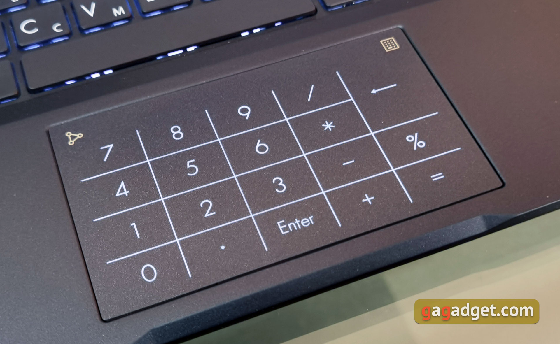 Recensione dell'ASUS ExpertBook B5: un portatile business affidabile con una durata della batteria impressionante-26