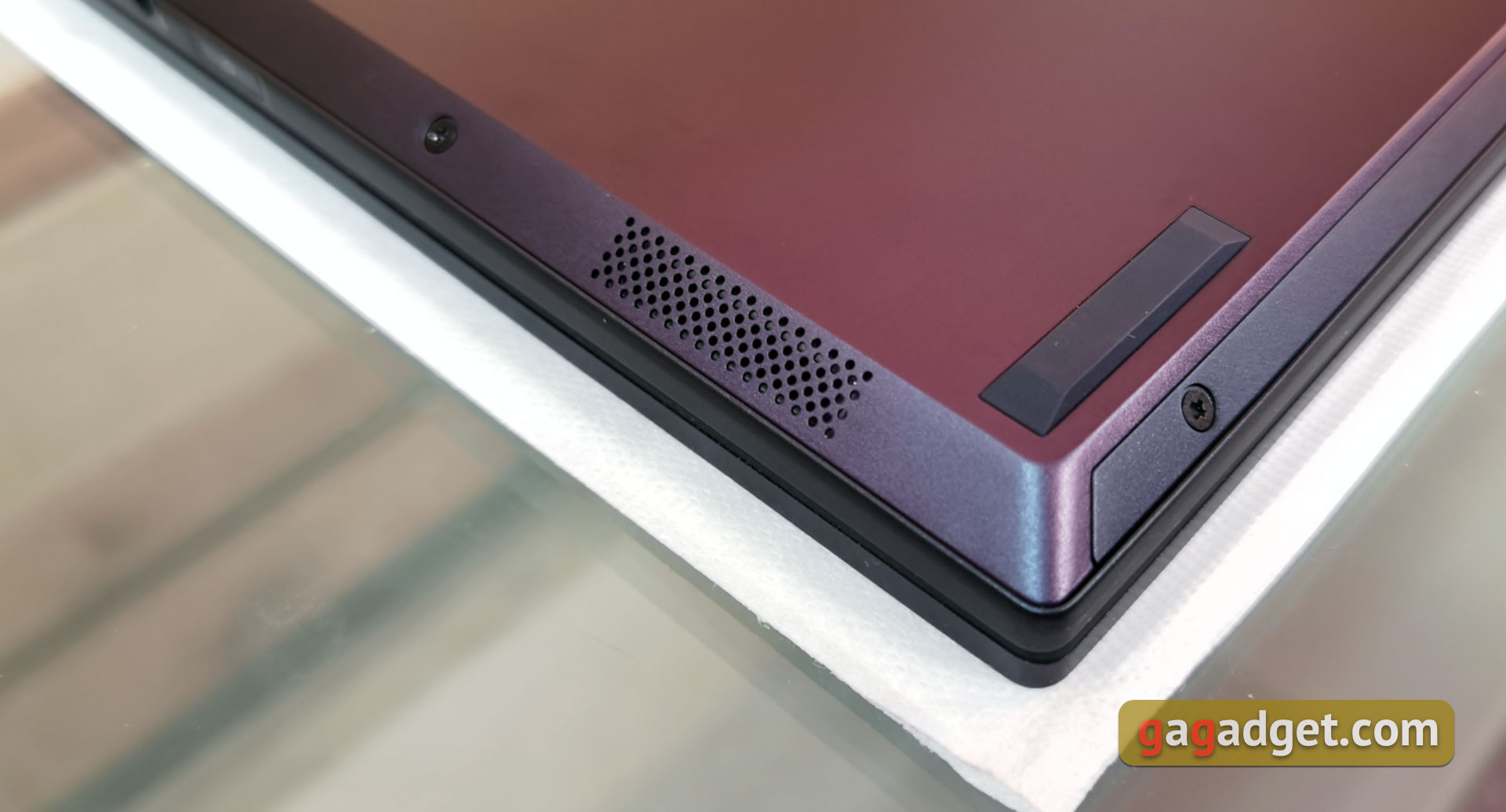 Recensione dell'ASUS ExpertBook B5: un portatile business affidabile con una durata della batteria impressionante-104