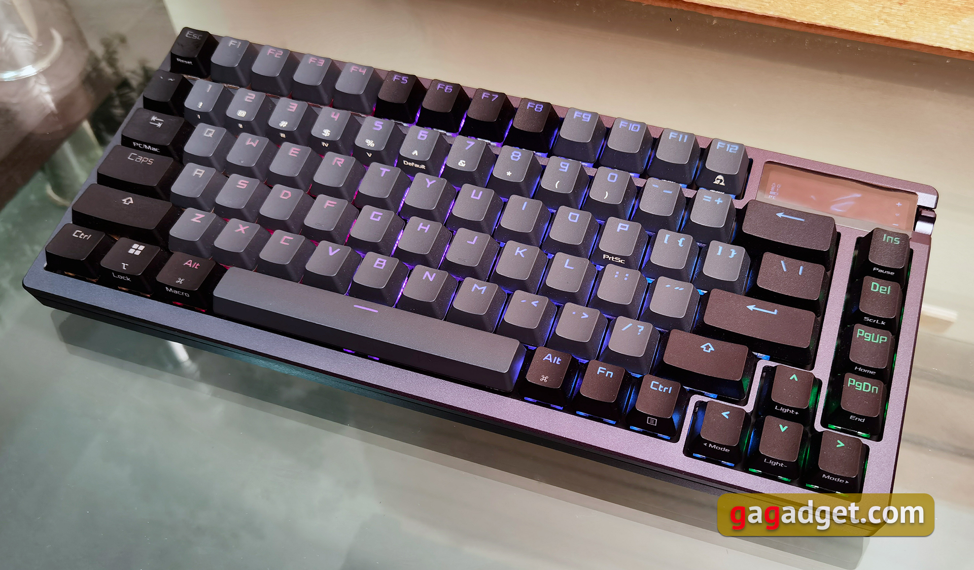 Recensione di ASUS ROG Azoth: una tastiera meccanica senza compromessi per i videogiocatori che non ti aspetti-37 Recensione di ASUS ROG Azoth: una tastiera meccanica senza compromessi per i videogiocatori che non ti aspetti-37