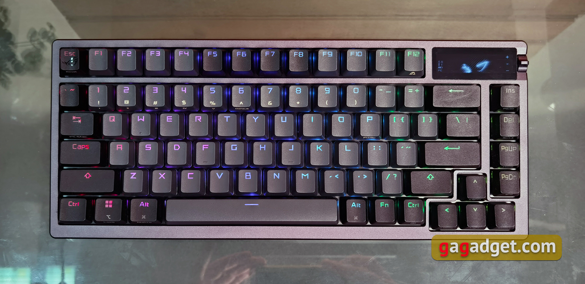 Recensione di ASUS ROG Azoth: una tastiera meccanica senza compromessi per i videogiocatori che non ti aspetti-38 Recensione di ASUS ROG Azoth: una tastiera meccanica senza compromessi per i videogiocatori che non ti aspetti-38
