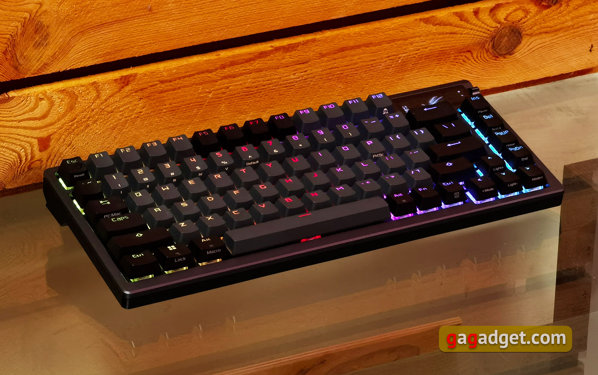 Recensione di ASUS ROG Azoth: una tastiera meccanica senza compromessi per i videogiocatori che non ti aspetti-59 Recensione di ASUS ROG Azoth: una tastiera meccanica senza compromessi per i videogiocatori che non ti aspetti-59