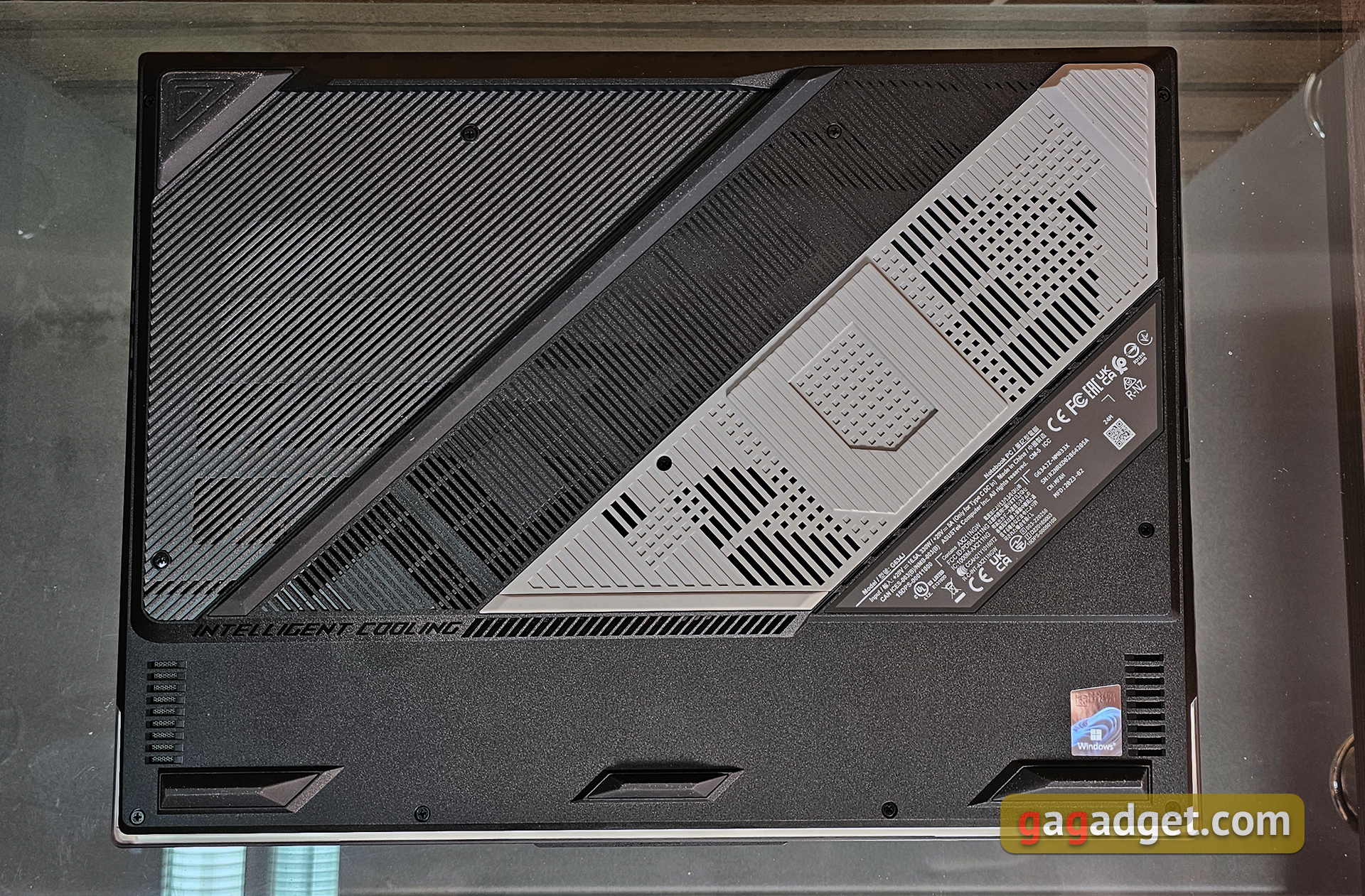 Recensione di ASUS ROG Strix SCAR 16 (2023): dominio totale sul campo di battaglia virtuale-20