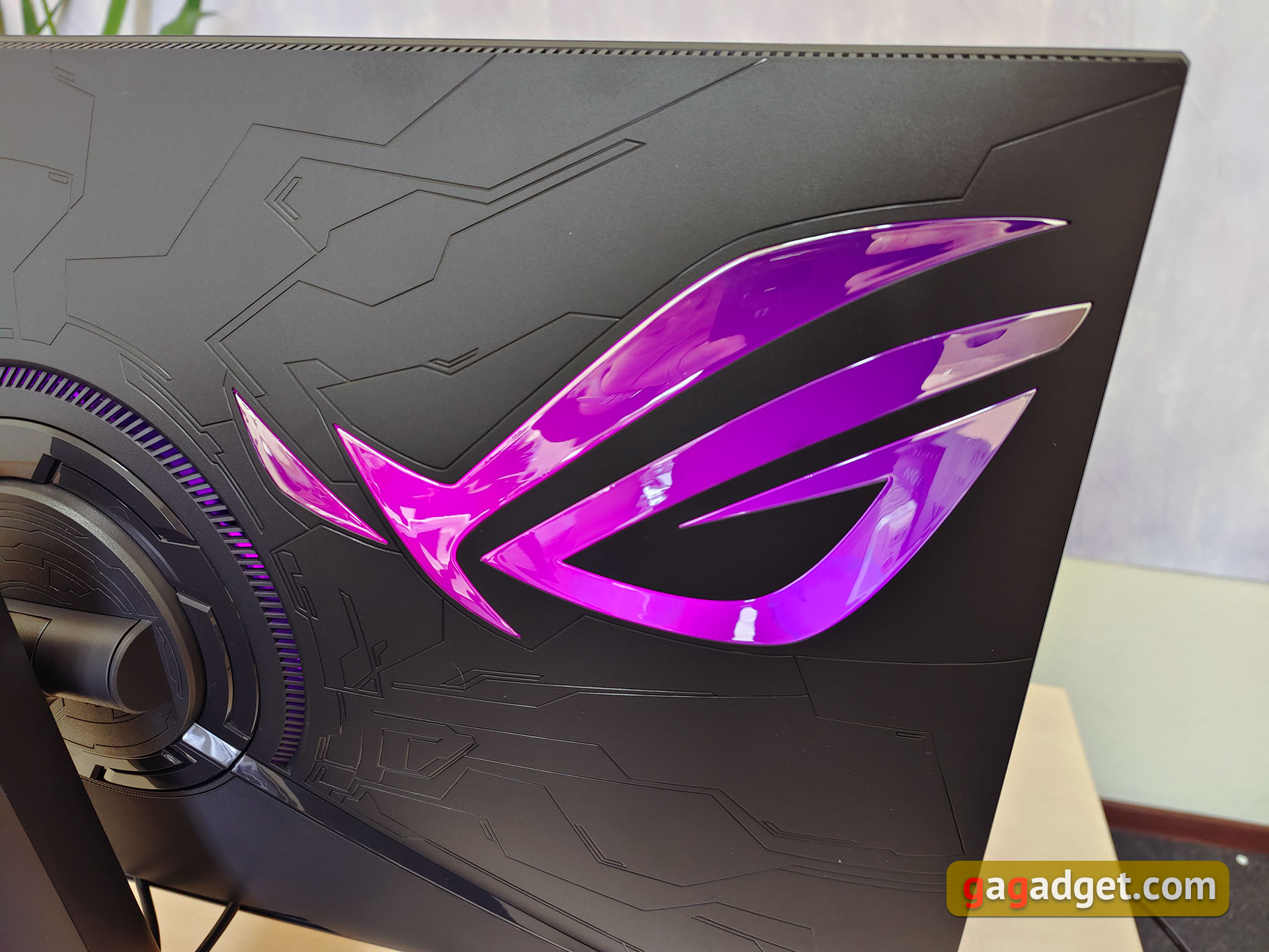 Recensione ASUS ROG Swift PG32UQ: monitor da gioco 4K a punti quantici-8