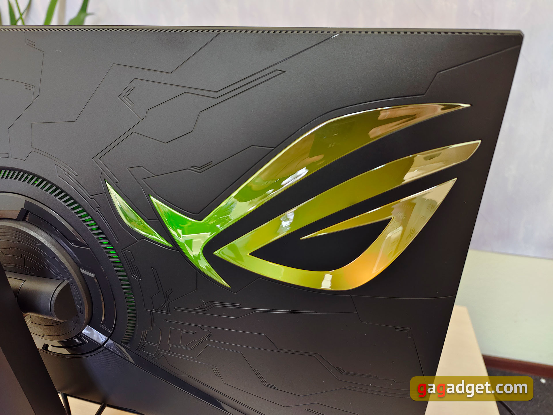 Recensione ASUS ROG Swift PG32UQ: monitor da gioco 4K a punti quantici-9