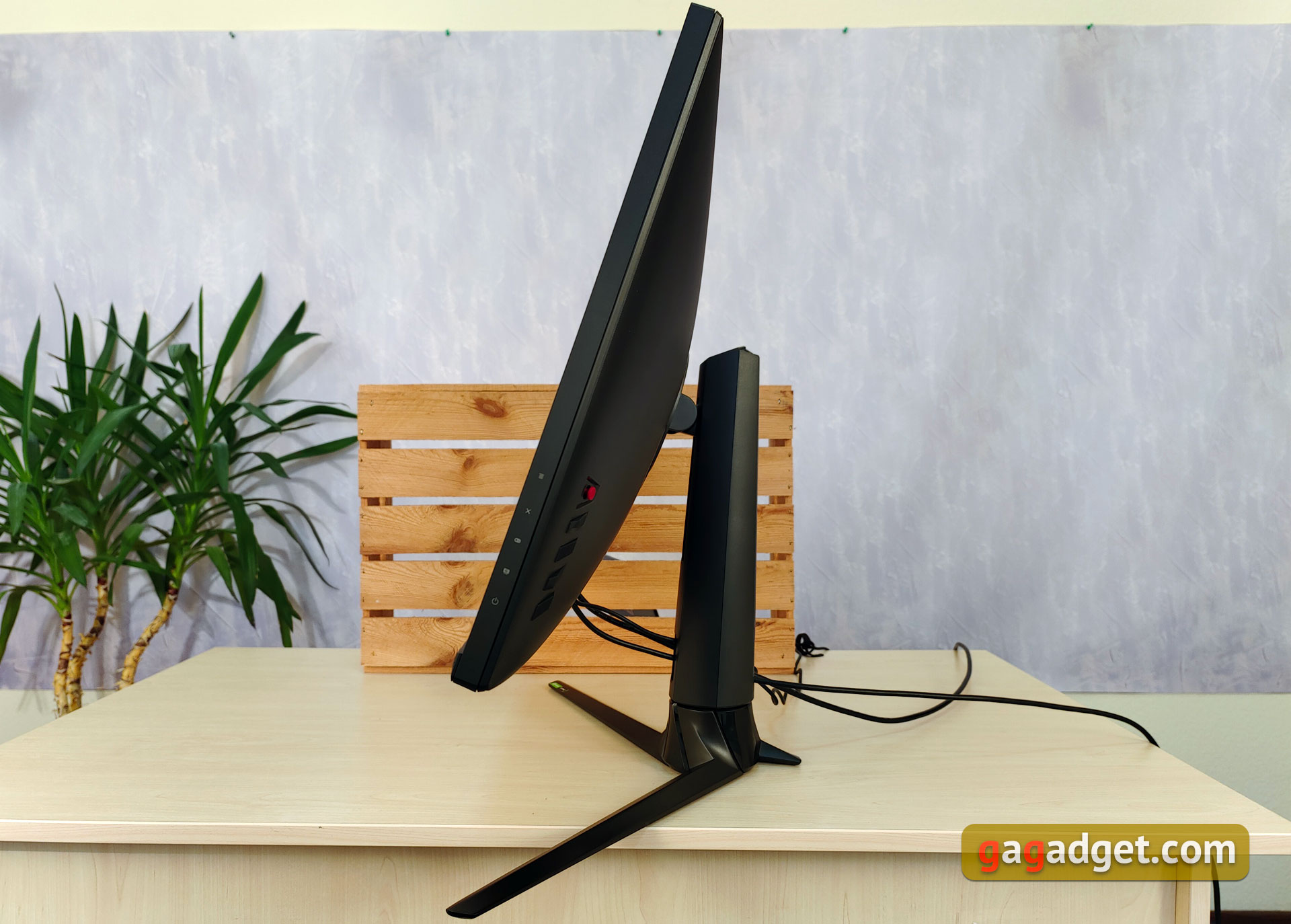 Recensione ASUS ROG Swift PG32UQ: monitor da gioco 4K a punti quantici-27