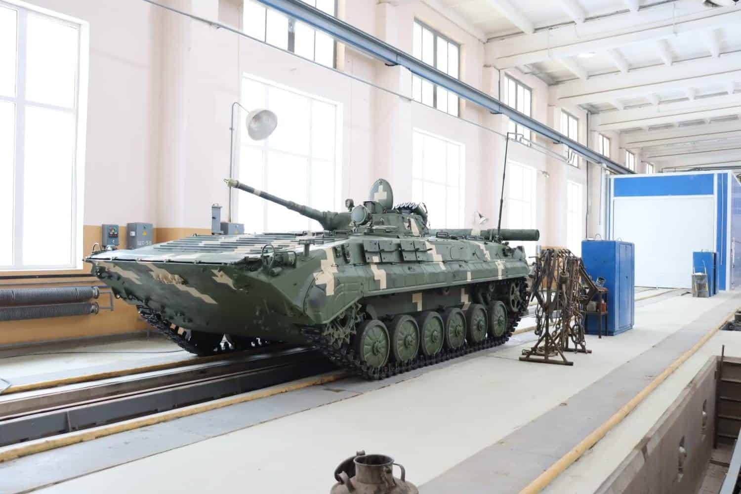 Riparato e aggiornato il BMP-1