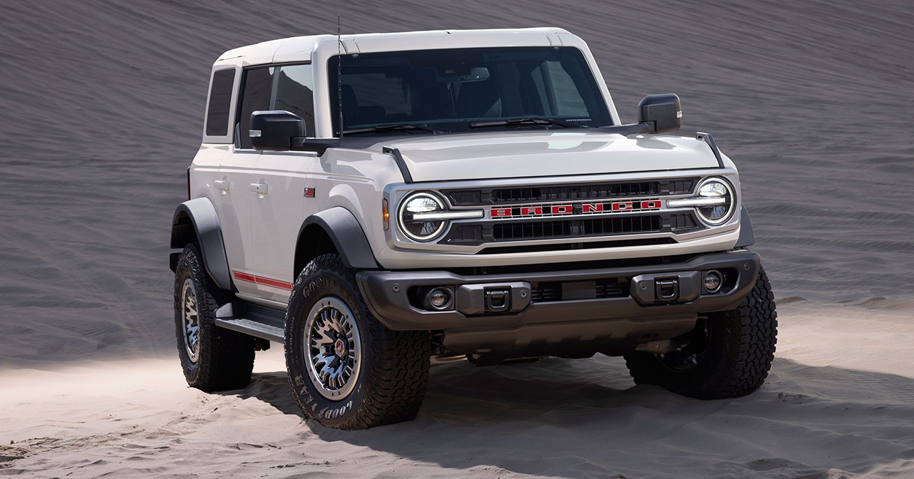 Ford Bronco 60th Anniversary Edition - Side View Ford Bronco 60th Anniversary Edition - Side View